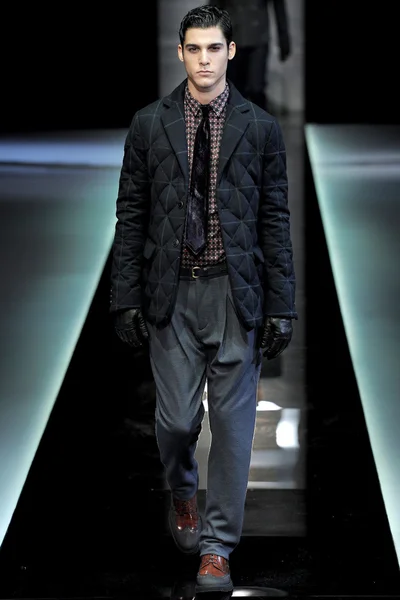 Look 38